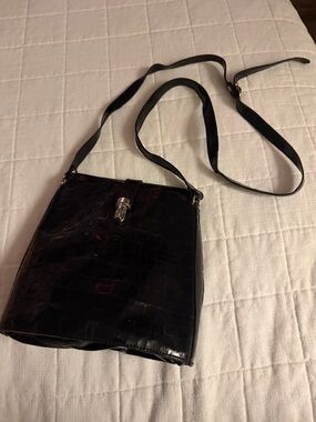 Patent Black Croc-Embossed Crossbody Bag with Silver Turn-Lock